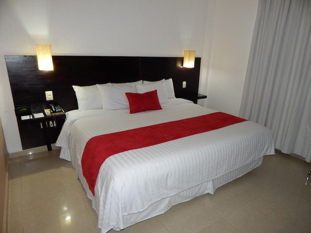 Hotel Gran Minatitlan Plaza Экстерьер фото