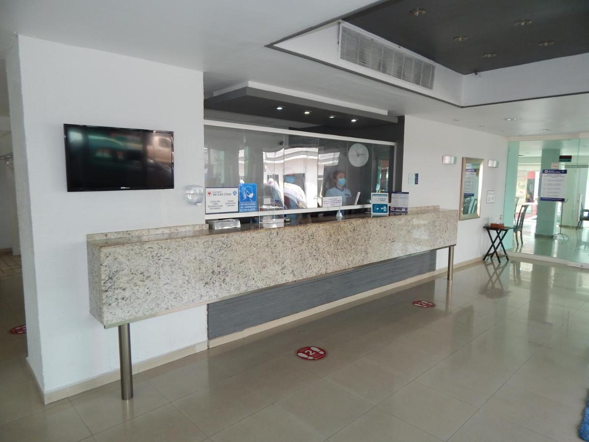 Hotel Gran Minatitlan Plaza Экстерьер фото