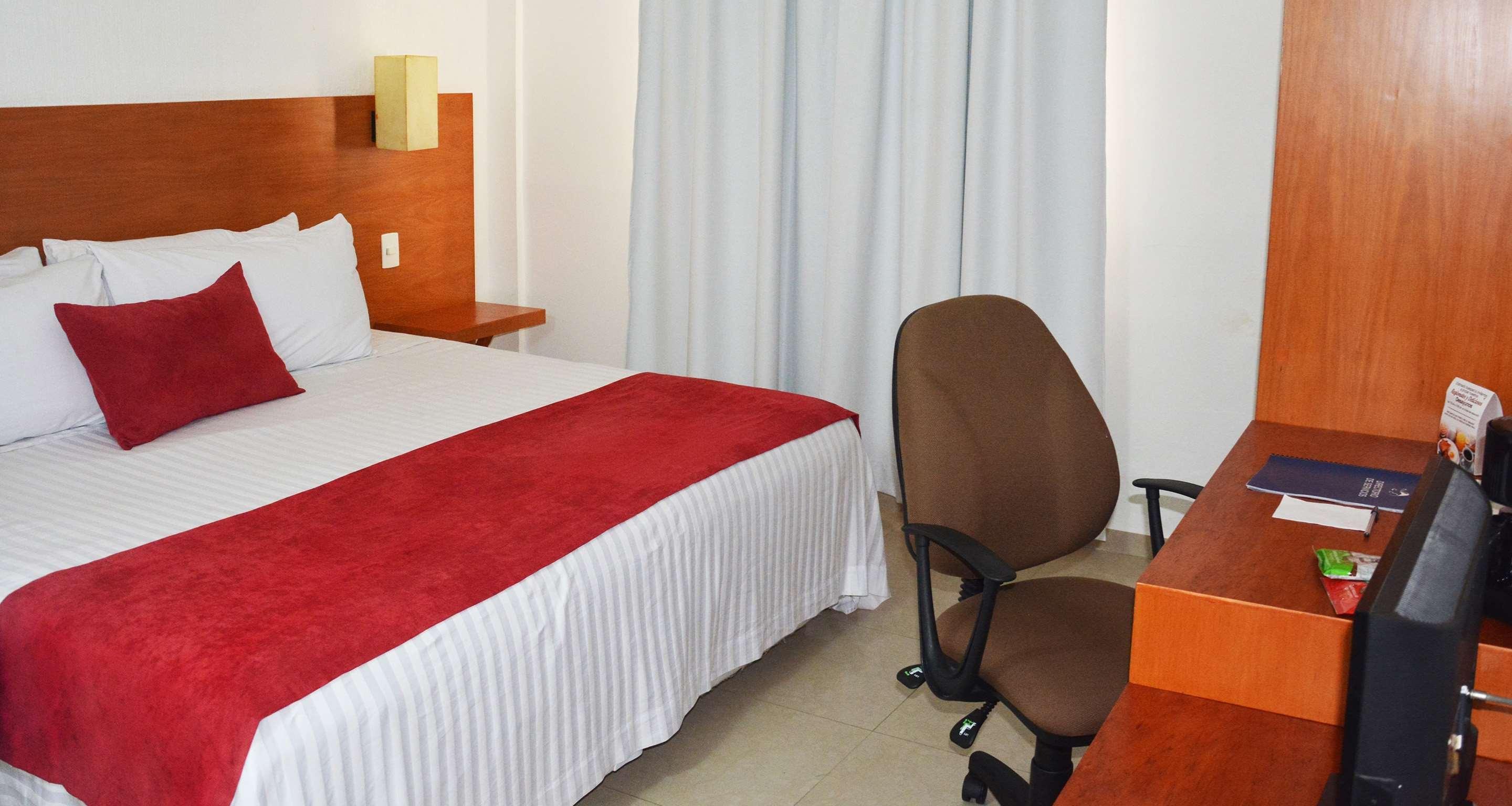 Hotel Gran Minatitlan Plaza Экстерьер фото