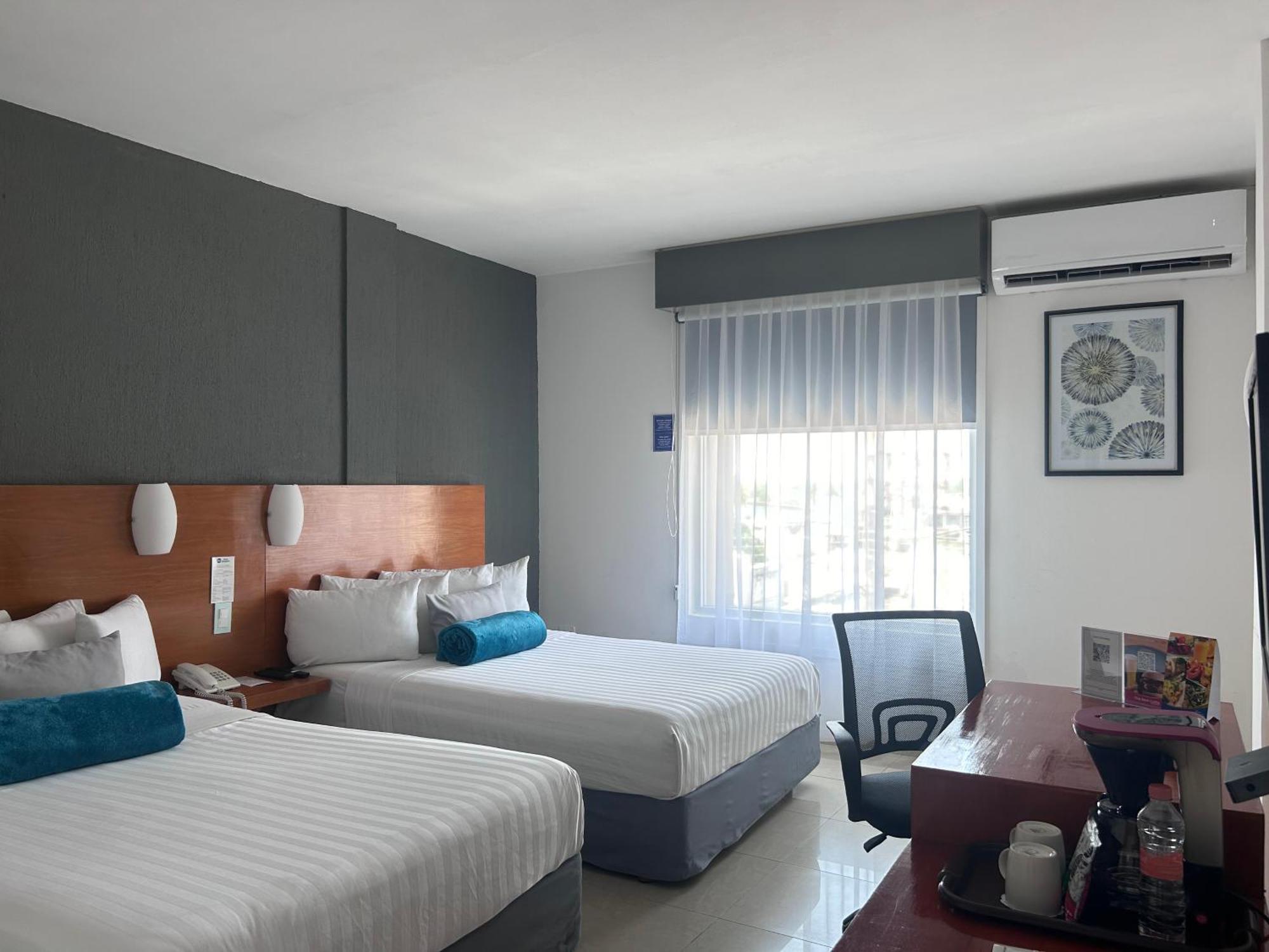Hotel Gran Minatitlan Plaza Экстерьер фото