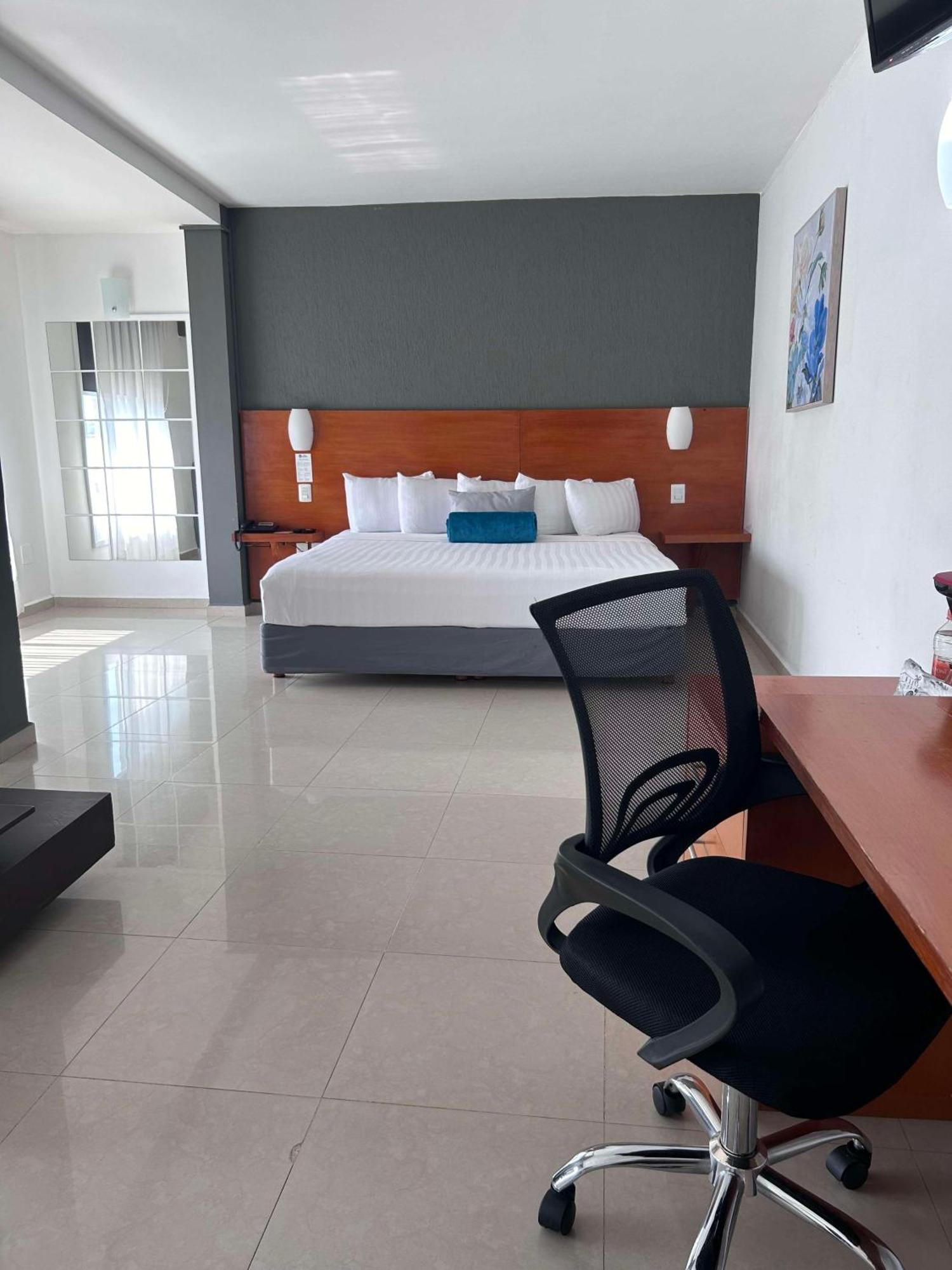 Hotel Gran Minatitlan Plaza Экстерьер фото