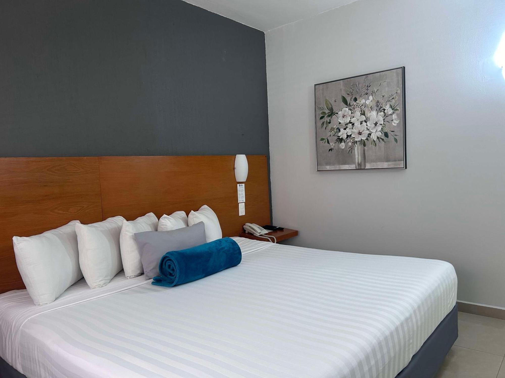 Hotel Gran Minatitlan Plaza Экстерьер фото