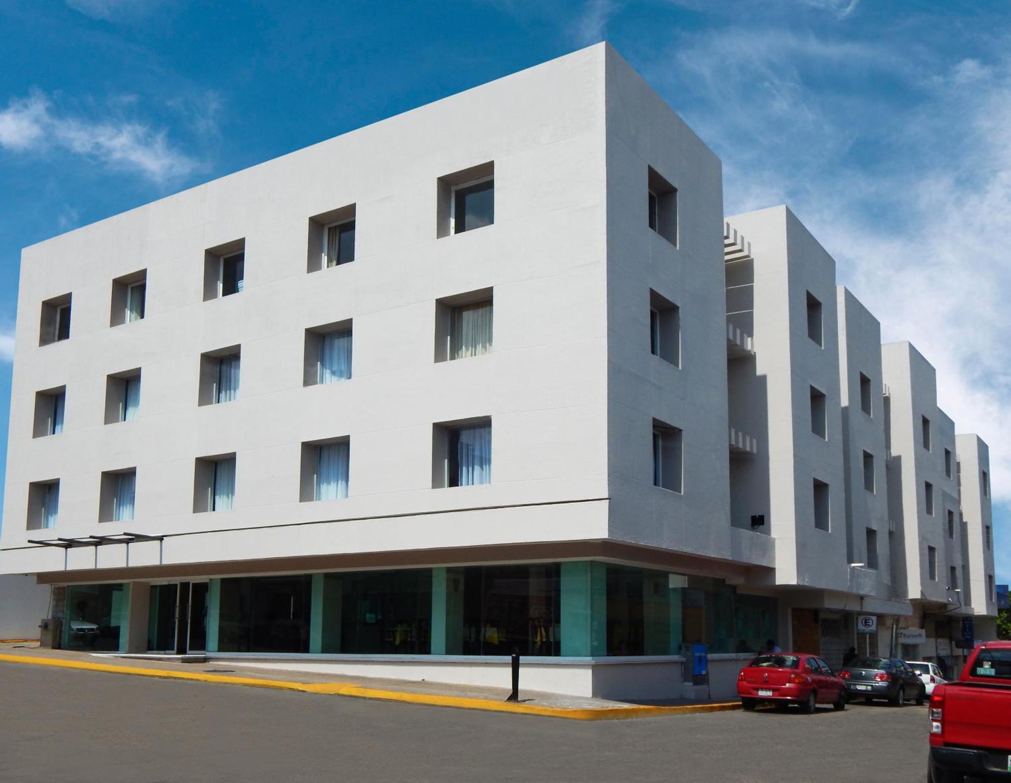 Hotel Gran Minatitlan Plaza Экстерьер фото